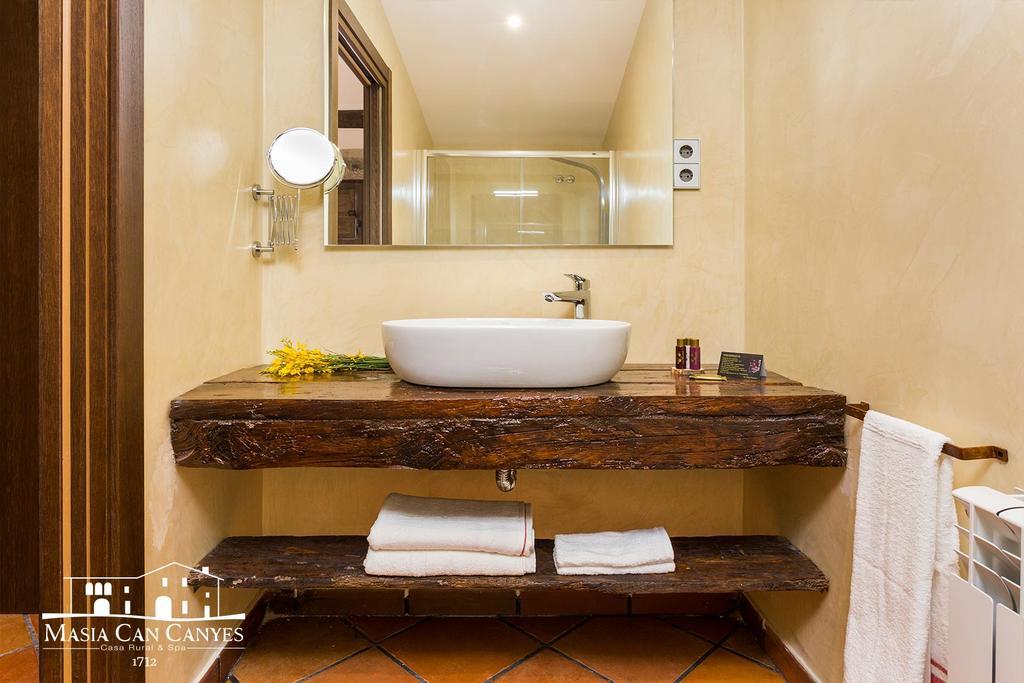 Masia Can Canyes & Spa San Lorenzo de Hortóns 외부 사진