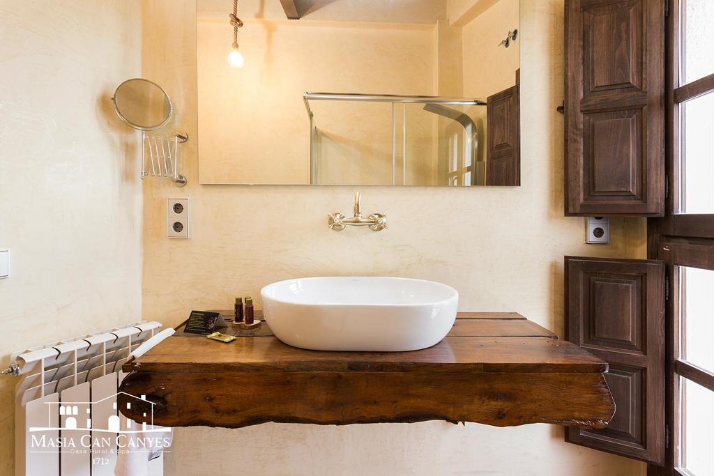 Masia Can Canyes & Spa San Lorenzo de Hortóns 외부 사진