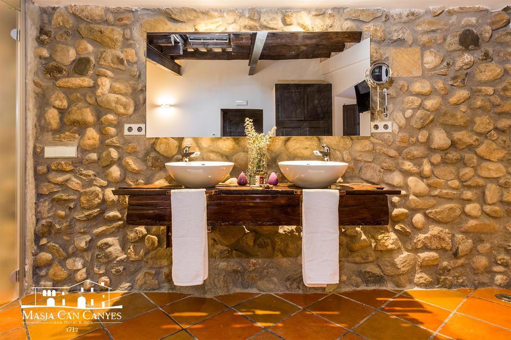 Masia Can Canyes & Spa San Lorenzo de Hortóns 외부 사진