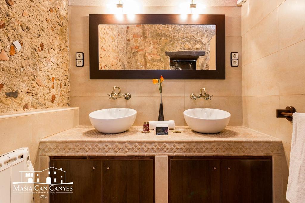 Masia Can Canyes & Spa San Lorenzo de Hortóns 외부 사진