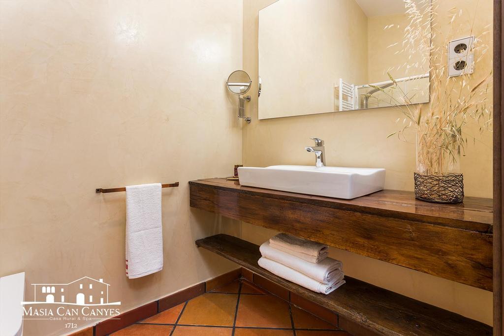 Masia Can Canyes & Spa San Lorenzo de Hortóns 외부 사진