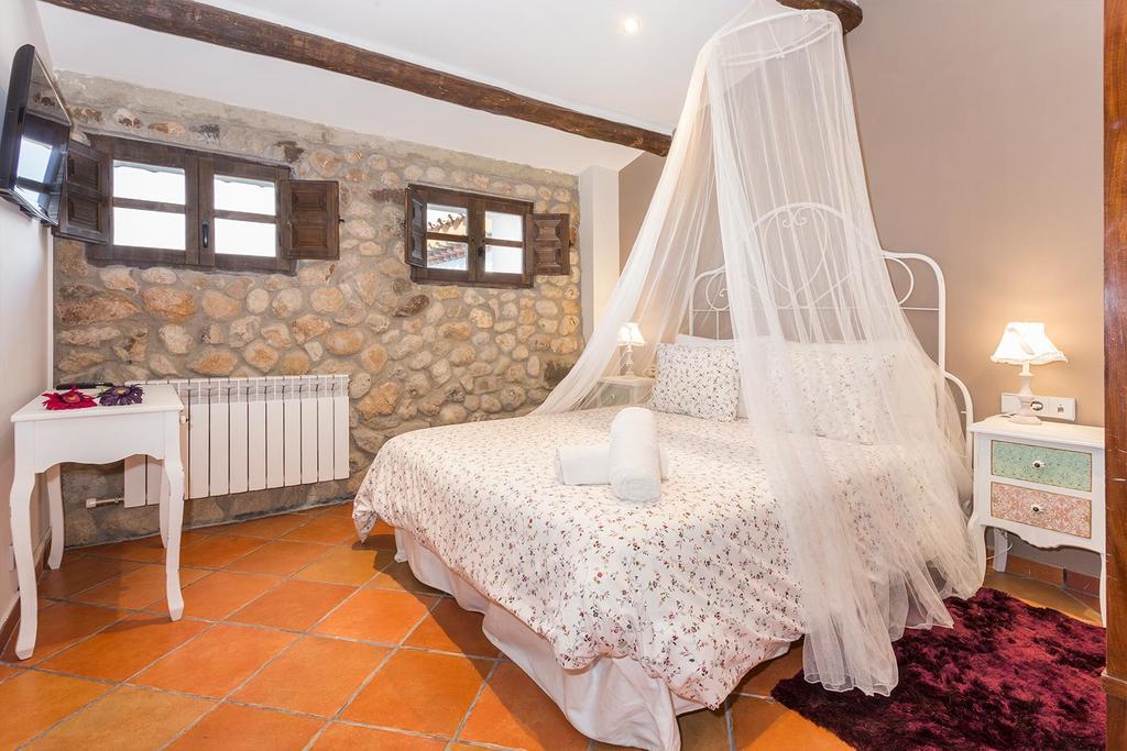 Masia Can Canyes & Spa San Lorenzo de Hortóns 외부 사진